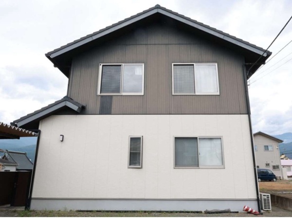 長野県茅野市_外壁カバー工法_施工前