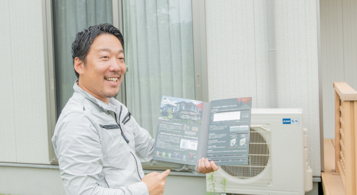 代表が説明している様子
